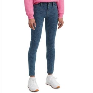 NWT Levi’s 711 Skinny Cheetah Print